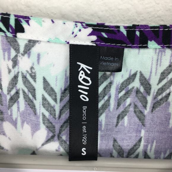 KD110 by Barco Small Floral Print Scrub Top Purple - Picture 4 of 10